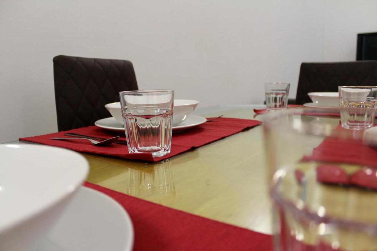 Wish Suite Constancia De Sevilla Buitenkant foto